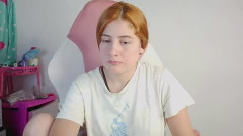 Snapshot of lara_aisha chatting on 07/14/26, 02:05 LARA online show from 07/14/26, 02:05