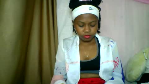Snapshot of lara_belle chatting on 05/14/26, 09:05 lara_belle online show from 05/14/26, 09:05