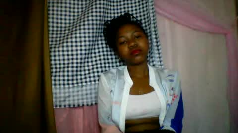 Snapshot of lara_belle chatting on 07/11/26, 03:09 lara_belle online show from 07/11/26, 03:09
