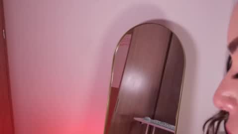 Lara online show from 02/09/26, 02:04