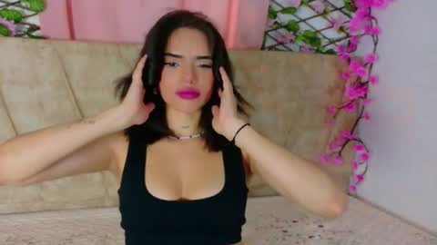 Snapshot of lara_gil_ chatting on 02/27/26, 08:31 Lara Gill online show from 02/27/26, 08:31