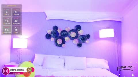 Snapshot of lara_jeean chatting on 01/13/25, 10:13 Lara online show from 01/13/25, 10:13