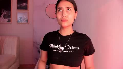 Snapshot of lara_madisson chatting on 11/11/25, 06:02 Lara Madisson online show from 11/11/25, 06:02