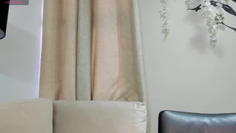      700  200   online show from 11/16/25, 12:00