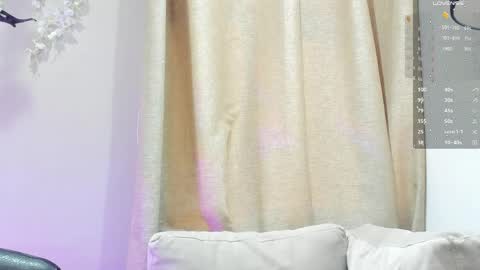      700  200   online show from 04/05/26, 12:02