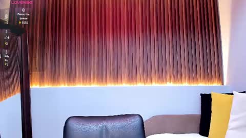      700  200   online show from 07/02/26, 08:15