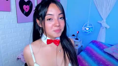 Snapshot of laraa_rous chatting on 10/13/25, 08:09 lara online show from 10/13/25, 08:09