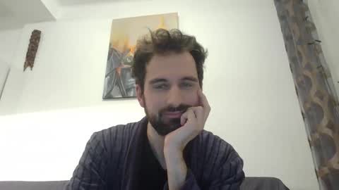 Snapshot of laraaan chatting on 11/26/25, 08:32 laraaan online show from 11/26/25, 08:32