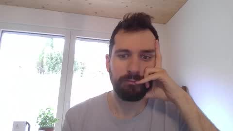 Snapshot of laraaan chatting on 03/14/26, 11:48 laraaan online show from 03/14/26, 11:48