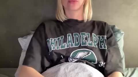 Snapshot of laraah_cutie chatting on 01/23/25, 03:22 LaraAh Cutie online show from 01/23/25, 03:22