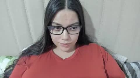 lara online show from 02/24/25, 03:23