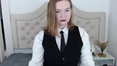 LaraFlirt online show from 12/12/24, 08:53