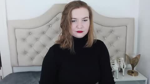 LaraFlirt online show from 12/21/24, 12:09