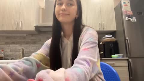 Snapshot of larainerothmiller chatting on 03/13/26, 09:21 lara online show from 03/13/26, 09:21