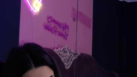 Snapshot of larakent chatting on 04/15/26, 07:43 LaraKent online show from 04/15/26, 07:43