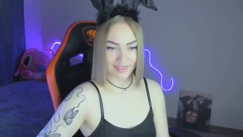 LaraKrein lk online show from 01/05/26, 09:18