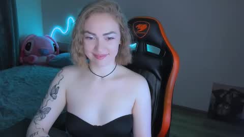 LaraKrein lk online show from 03/20/26, 03:50