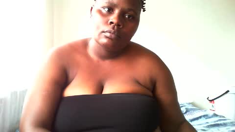 laralovex online show from 01/17/25, 06:57