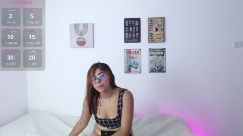 laramucci online show from 09/24/25, 07:39