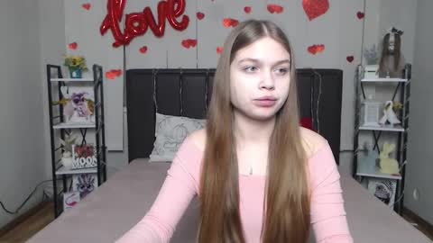 LaraPika online show from 02/19/26, 06:31