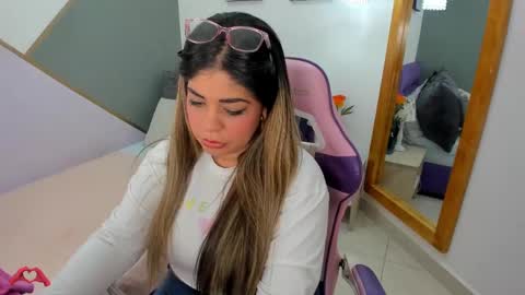 laris_park online show from 12/22/24, 10:47