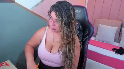 laris_park online show from 01/28/25, 11:39