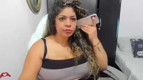 Snapshot of laris_park chatting on 03/12/26, 11:44 laris_park online show from 03/12/26, 11:44