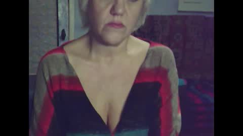 larisaq4ugo24 online show from 01/18/25, 05:15