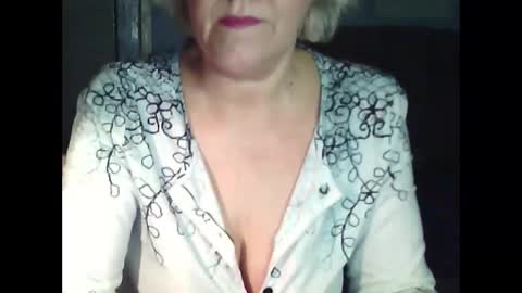 larisaq4ugo24 online show from 01/29/25, 07:36