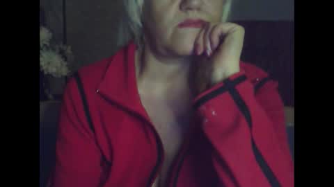 larisaq4ugo24 online show from 09/26/25, 06:23