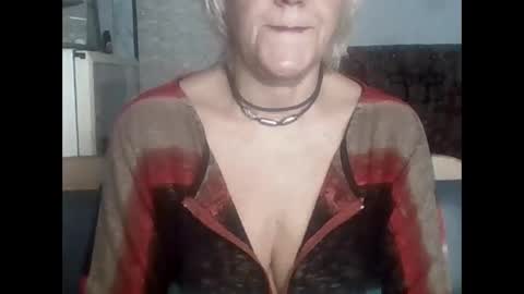 Snapshot of larisaq4ugo24 chatting on 03/16/26, 08:18 larisaq4ugo24 online show from 03/16/26, 08:18