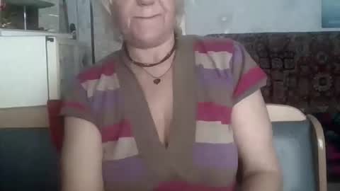 Snapshot of larisaq4ugo24 chatting on 03/20/26, 09:03 larisaq4ugo24 online show from 03/20/26, 09:03