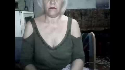 Snapshot of larisaq4ugo24 chatting on 06/05/26, 07:30 larisaq4ugo24 online show from 06/05/26, 07:30