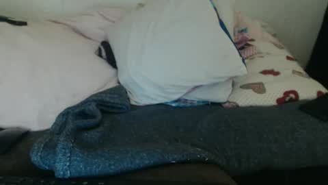 Lariss online show from 01/15/26, 08:45