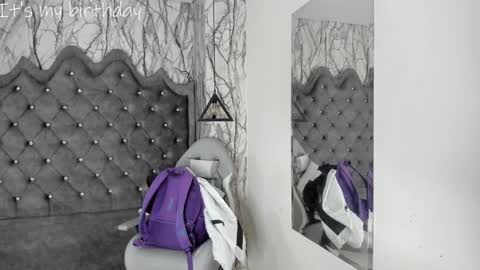  Lari online show from 01/29/25, 02:19