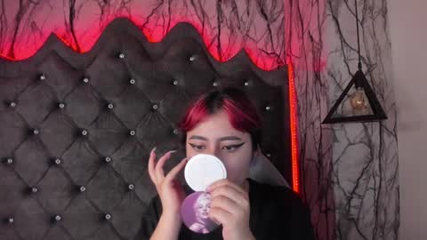  Lari online show from 02/13/25, 02:45