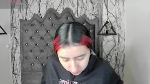  Lari online show from 02/25/25, 02:58