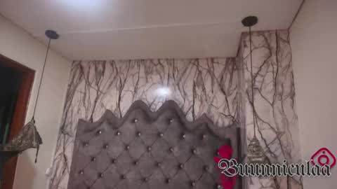  Lari online show from 11/20/25, 02:34