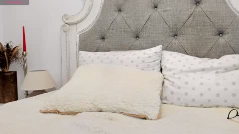 Larissa online show from 01/08/26, 01:46