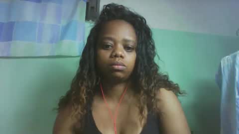 larissa645771 online show from 10/13/25, 04:07