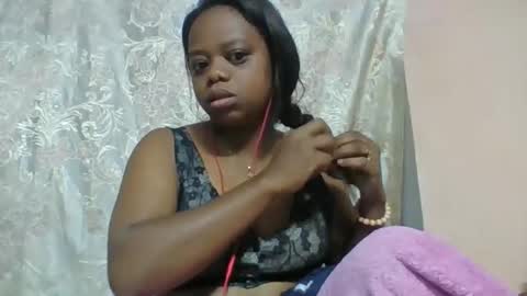 Snapshot of larissa645771 chatting on 05/14/26, 02:29 larissa645771 online show from 05/14/26, 02:29