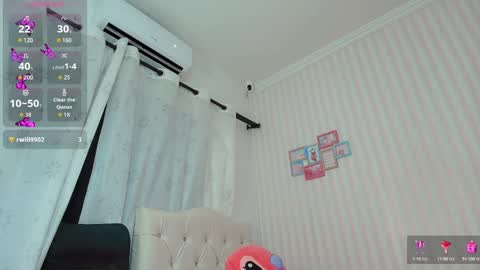 Larissas online show from 09/30/25, 10:15