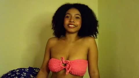 Snapshot of larita_curly chatting on 04/07/26, 09:04 larita_curly online show from 04/07/26, 09:04