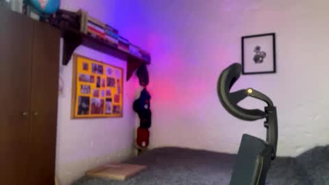 andrew online show from 03/05/25, 02:12