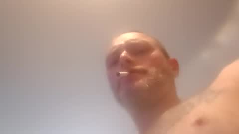 Snapshot of larrybostic45 chatting on 11/09/25, 04:27 larrybostic45 online show from 11/09/25, 04:27