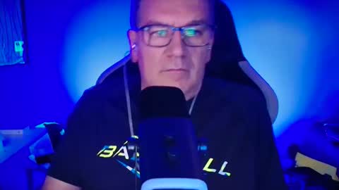 Snapshot of larrymac23 chatting on 04/22/26, 03:09 Lmac1210 online show from 04/22/26, 03:09