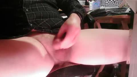 Snapshot of larrys60 chatting on 10/25/25, 12:34 larrys60 online show from 10/25/25, 12:34