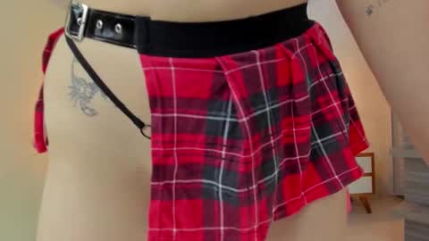  MIA  online show from 09/18/25, 12:18