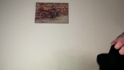 Snapshot of larsskeet chatting on 03/06/26, 01:29 larsskeet online show from 03/06/26, 01:29