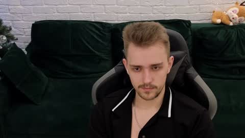 Lars online show from 12/04/24, 01:25